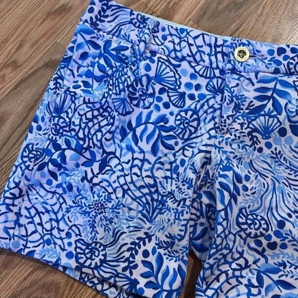 Lilly Pulitzer Jayne Knit short in high tide good vibes seashell coral print 6 - Picture 2 of 6